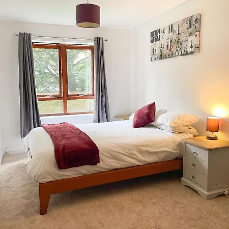 Spacious, Central And Newly Decorated Apartment Edinburgh Exterior photo